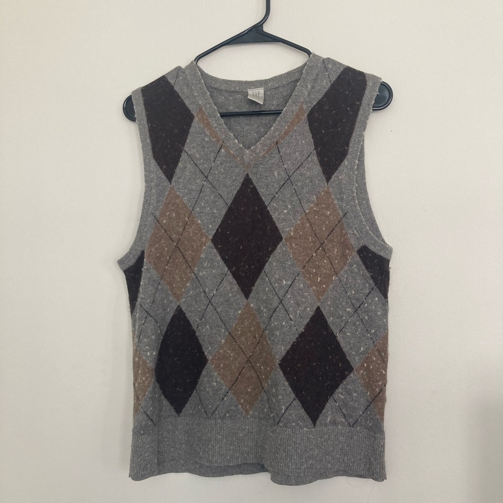 Gap sweater vest